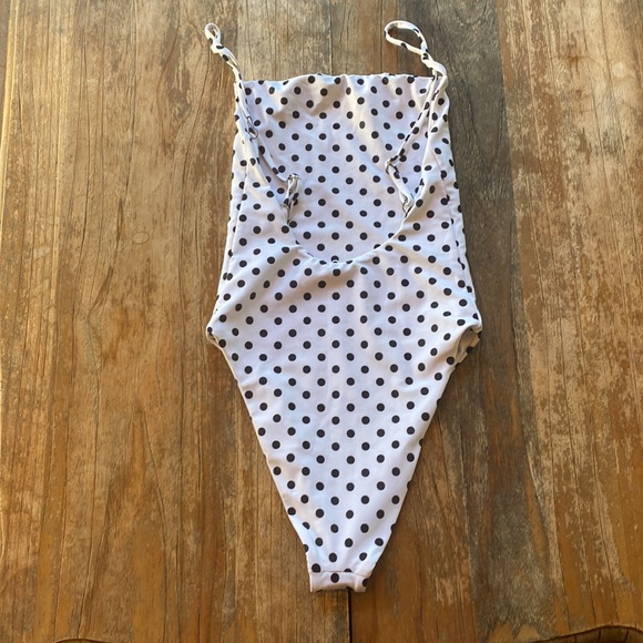 NWOT Skin by Same polka dot one piece swimsuit - Picture 4 of 9